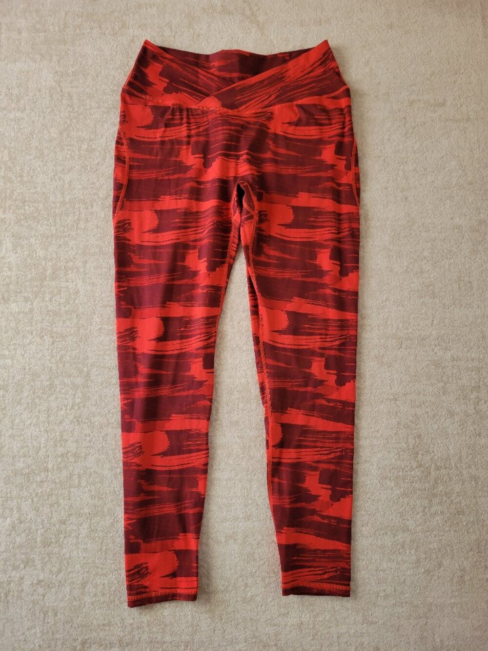 Alphalete Surface Power Leggings Large Red Infrared Canvas Camo Full Length Acti
